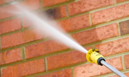 Pressure Cleaning in Milwaukee WI Cheap Pressure Cleaning in Milwaukee WI 
